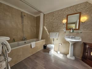 thumbnail: Bathroom