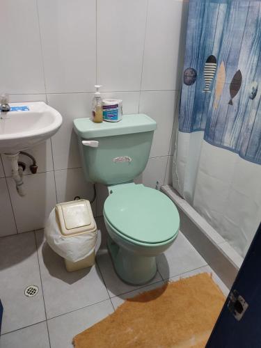 437970670.jpg