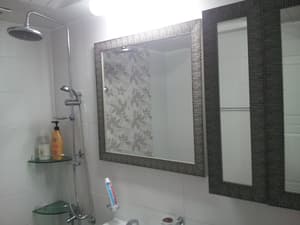 thumbnail: Bathroom amenities