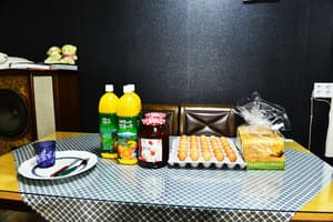 thumbnail: Food and drink