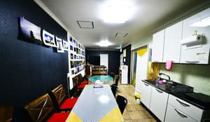 thumbnail: In-room dining