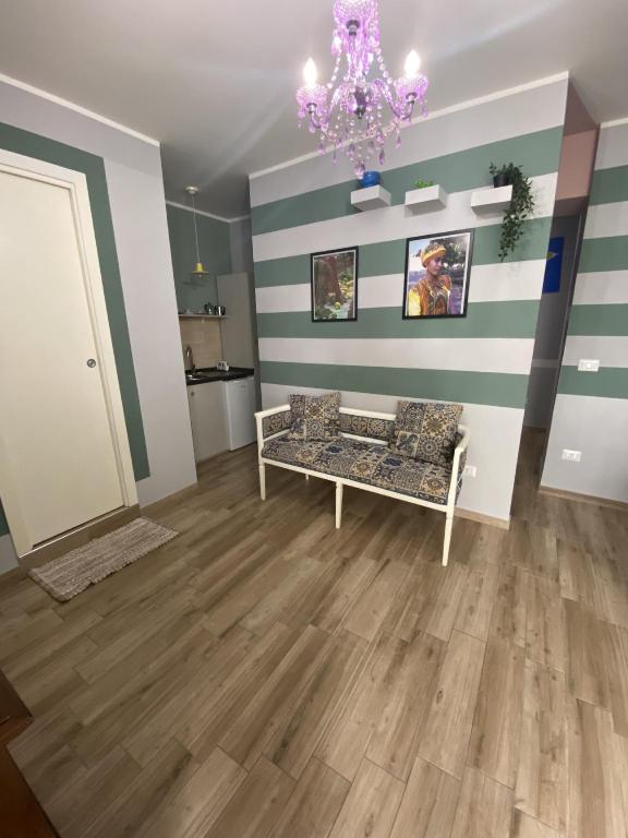 0d069baf45a1afef953691f444bd5f30.jpg
