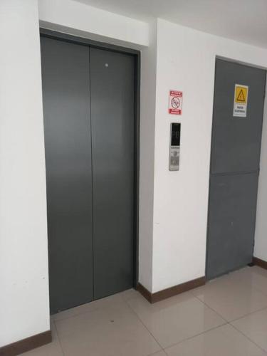 554286501.jpg