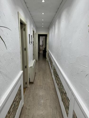 584826545.jpg