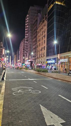837725639.jpg
