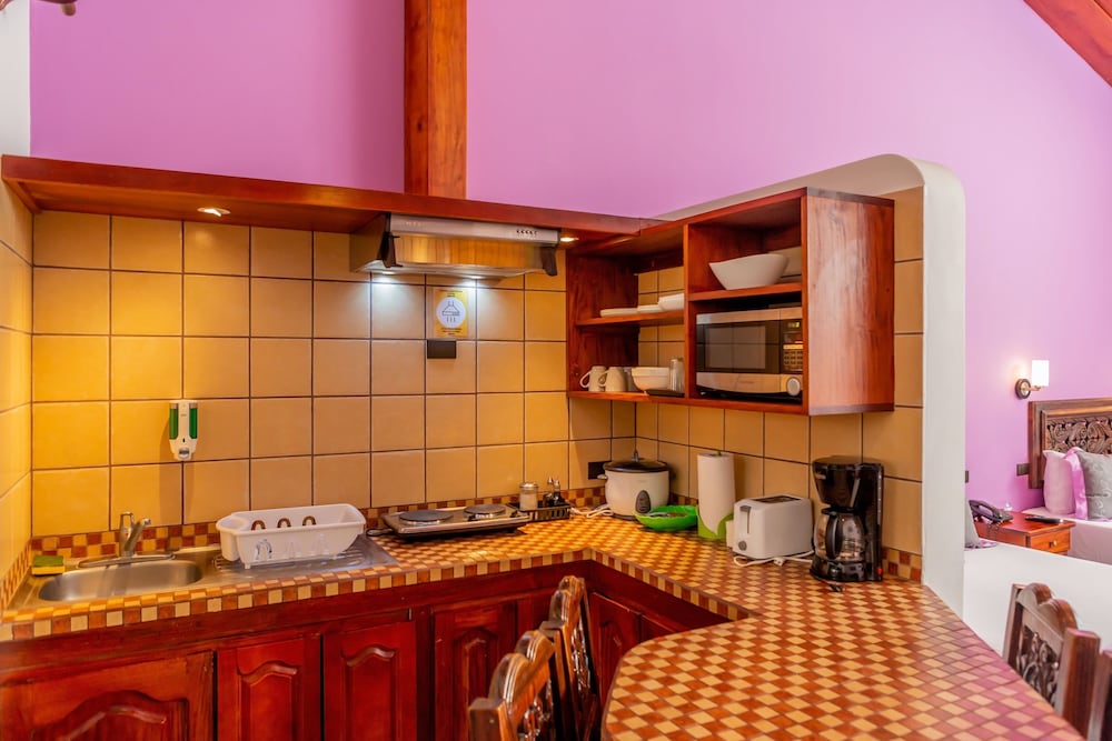 Private kitchenette