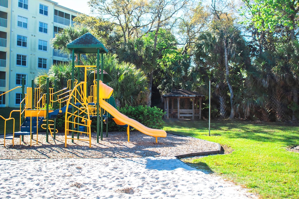 Children's play area - outdoor