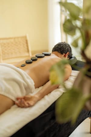 thumbnail: Massage
