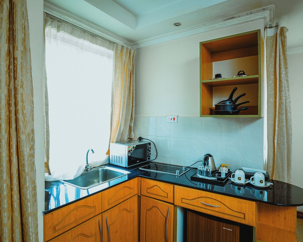 Private kitchenette