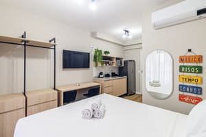 thumbnail: Room