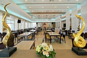 thumbnail: Dining