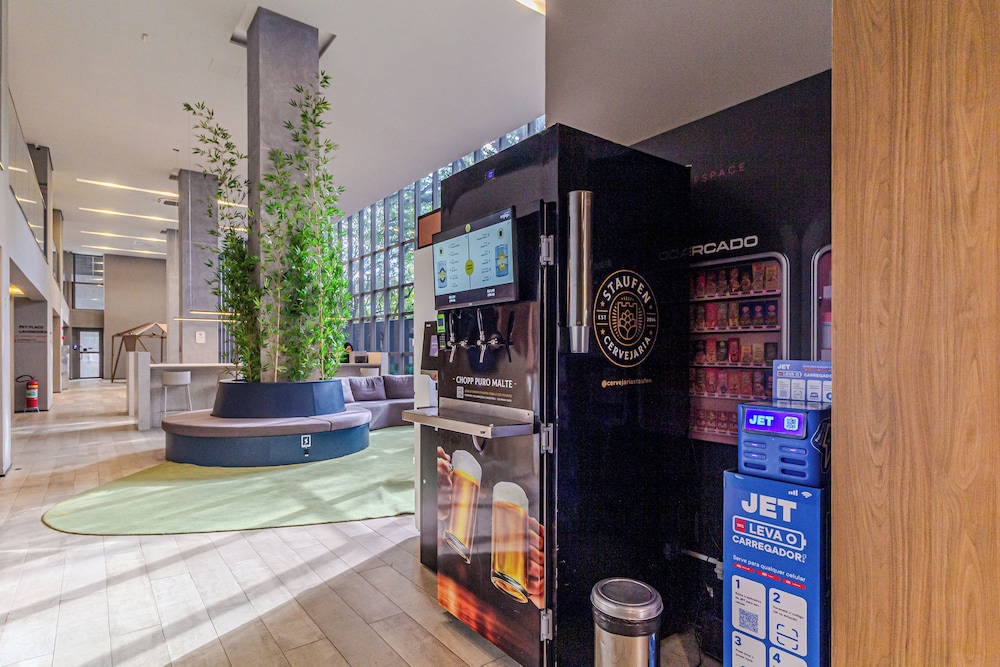 Vending machine