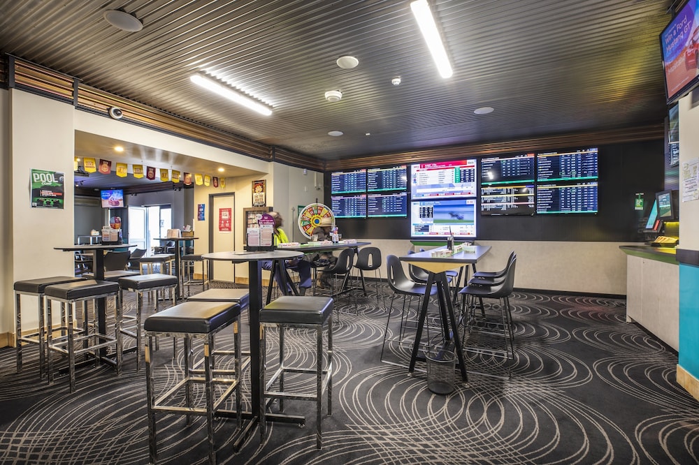 Sports bar