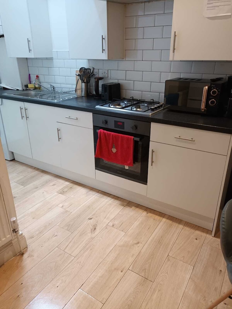 Shared kitchen facilities