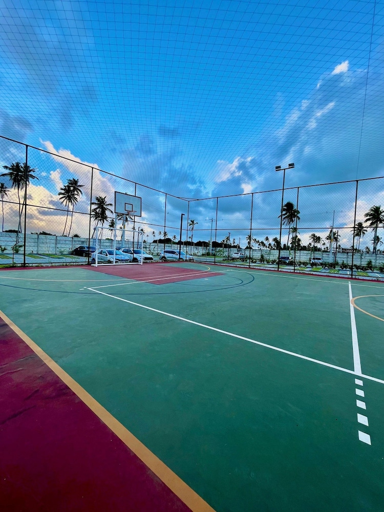 Sport court