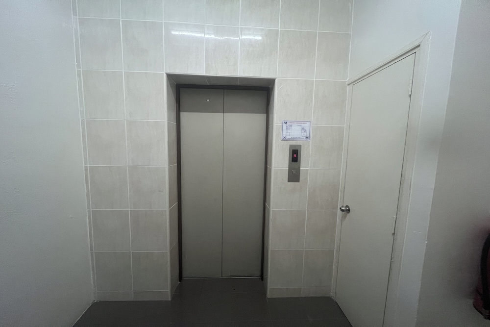 Elevator