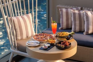 thumbnail: Poolside bar