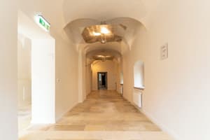 thumbnail: Interior