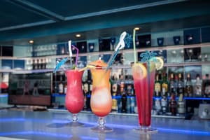 thumbnail: Poolside bar