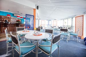thumbnail: Restaurant