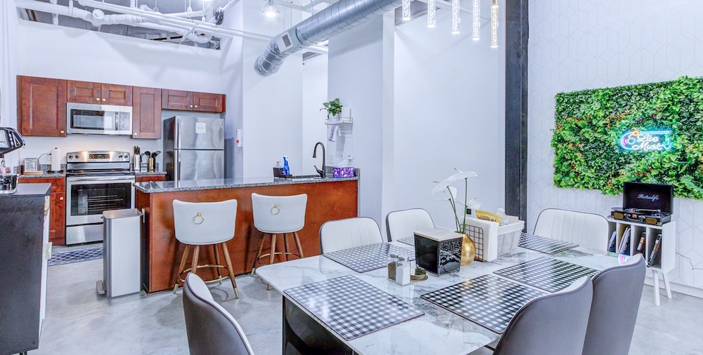 In-room dining