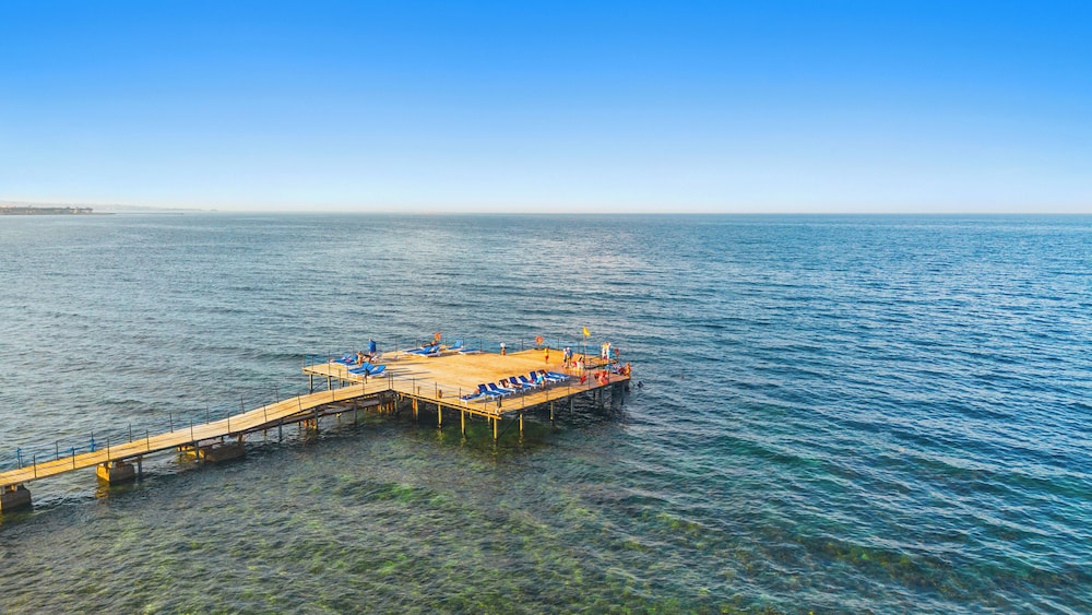 Beach/ocean view