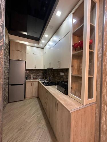 829416105.jpg