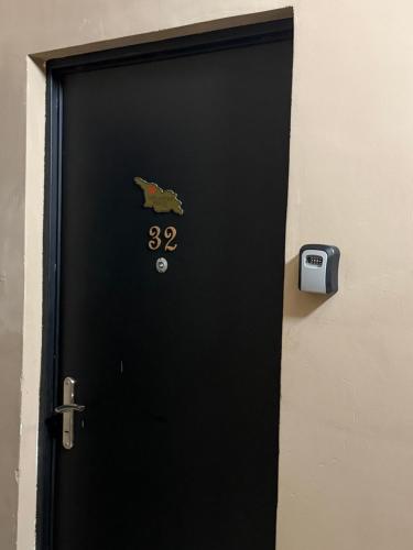 875631378.jpg