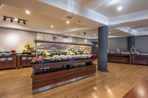 thumbnail: Breakfast area