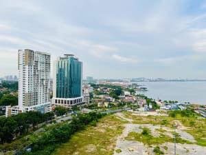 thumbnail: Balcony view