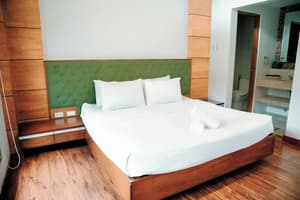 thumbnail: Room