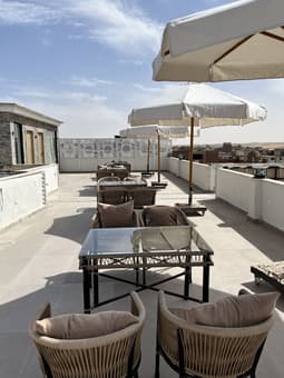 Sphinx apartment hotel