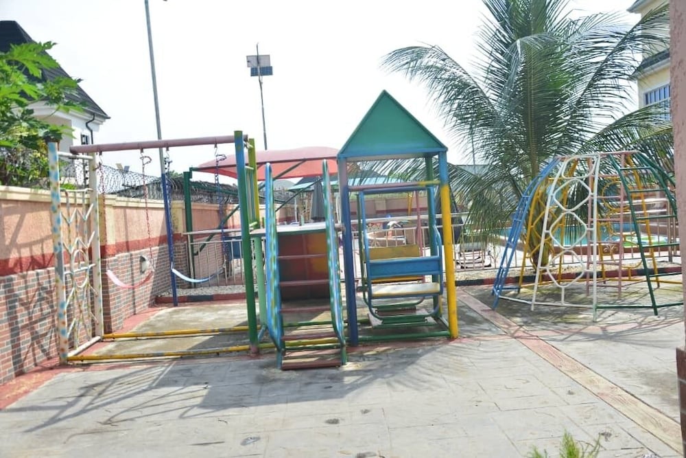 Children's play area - outdoor