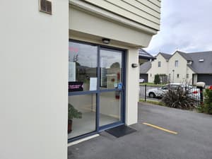 thumbnail: Reception