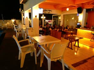 thumbnail: Restaurant