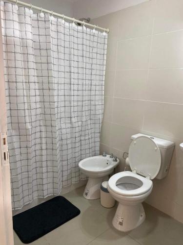 487469183.jpg