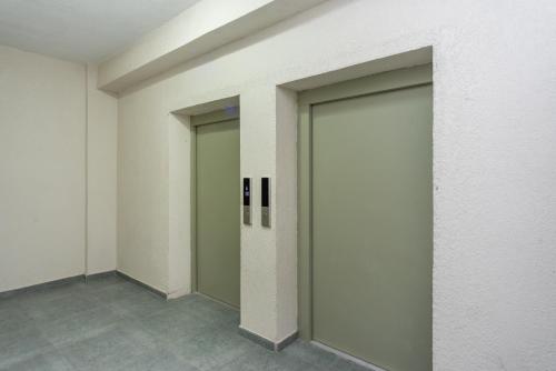 553091782.jpg