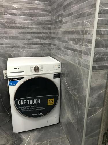 556364379.jpg