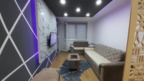 647919548.jpg