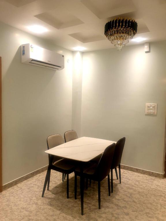 71ceacca8bfc0317e05731be3410ac62.jpg