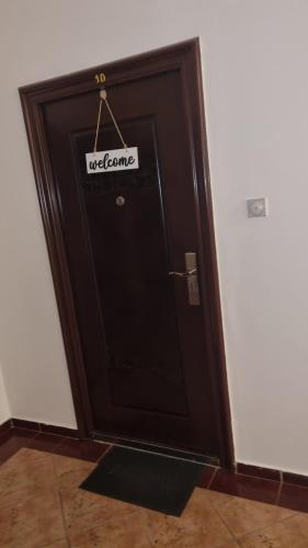 606392849.jpg