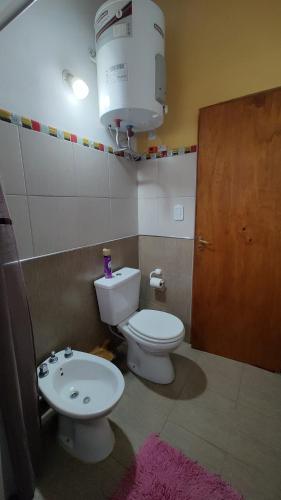 593647755.jpg