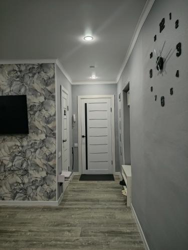 713176080.jpg
