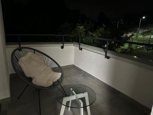 723972380.jpg