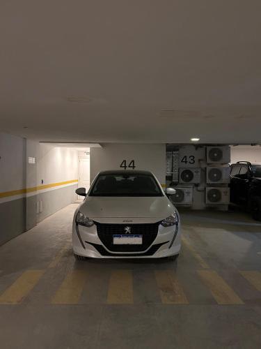 630943010.jpg