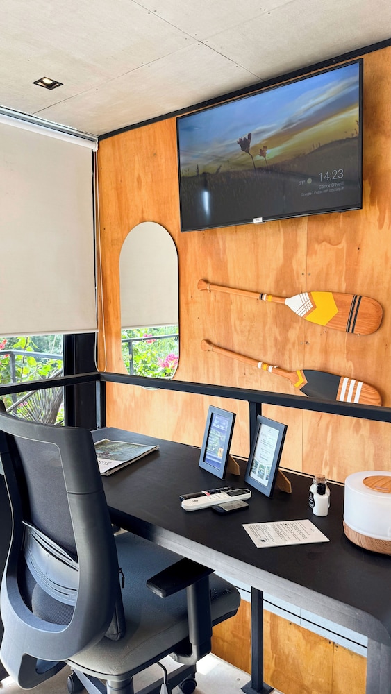 In-room business center