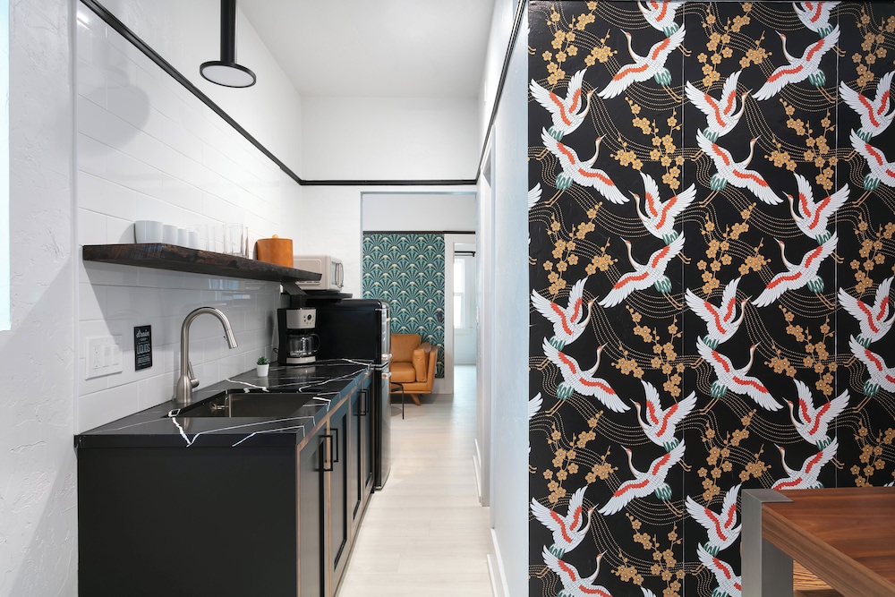 Private kitchenette