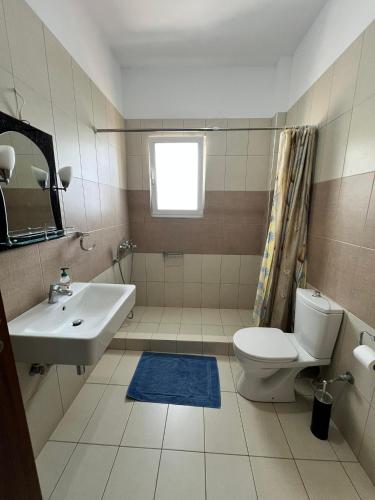 829415602.jpg