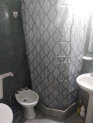 694864025.jpg
