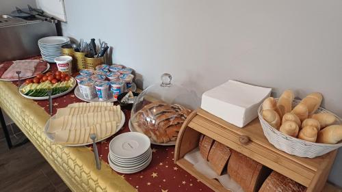 702010035.jpg